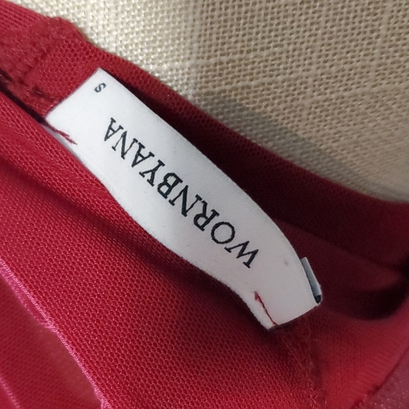 NWOT BEAUTIFUL RED DRESS 💃 - Picture 10 of 10